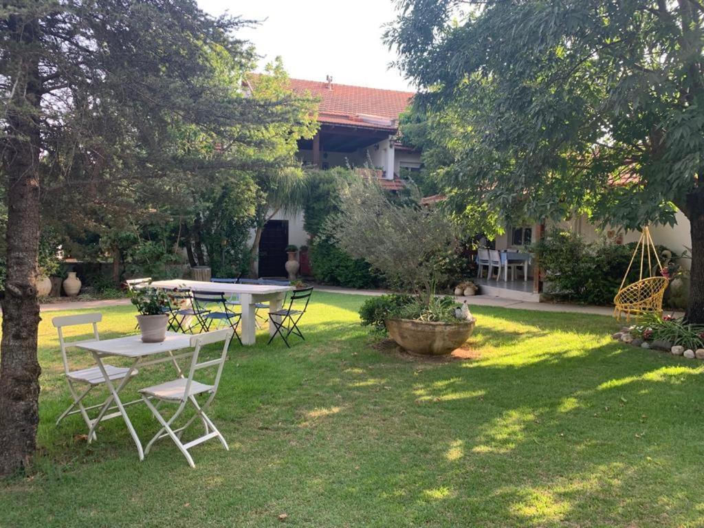 Orhan Havaya Sheʼar Yashuv Exterior foto