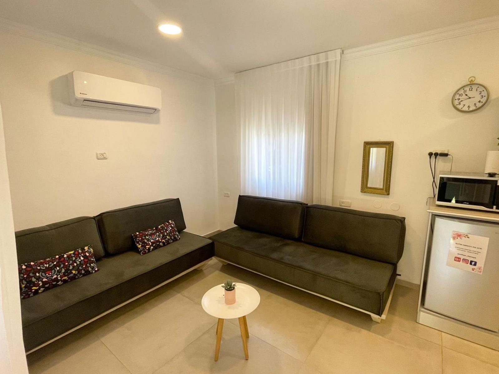 Orhan Havaya Sheʼar Yashuv Exterior foto