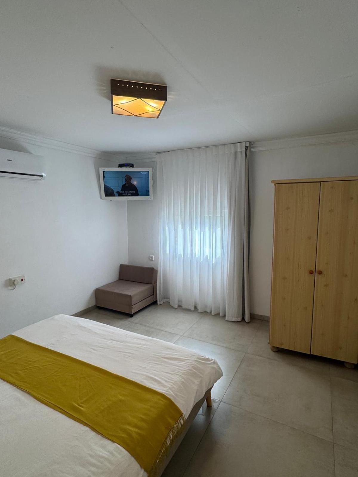 Orhan Havaya Sheʼar Yashuv Exterior foto